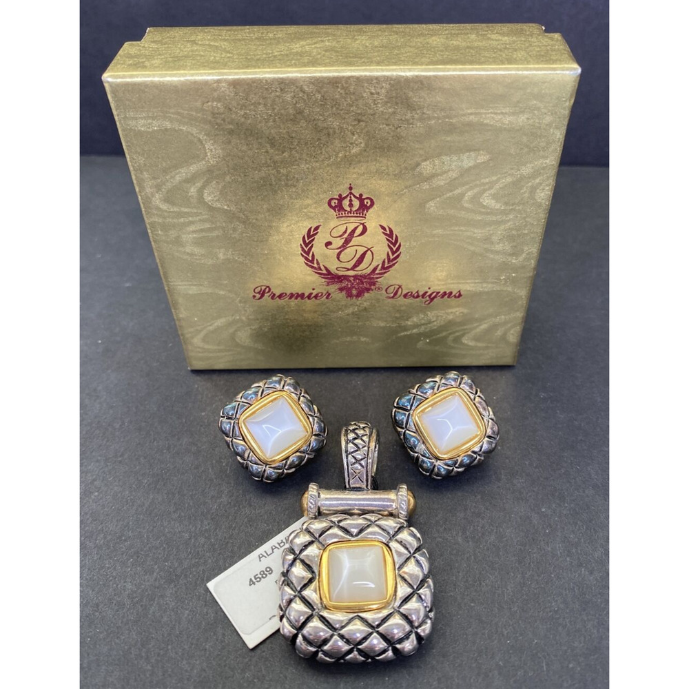 Premier Designs Jewelry‎ "Alabaster" Pendant and Clip-On Earring Set SKU PD49